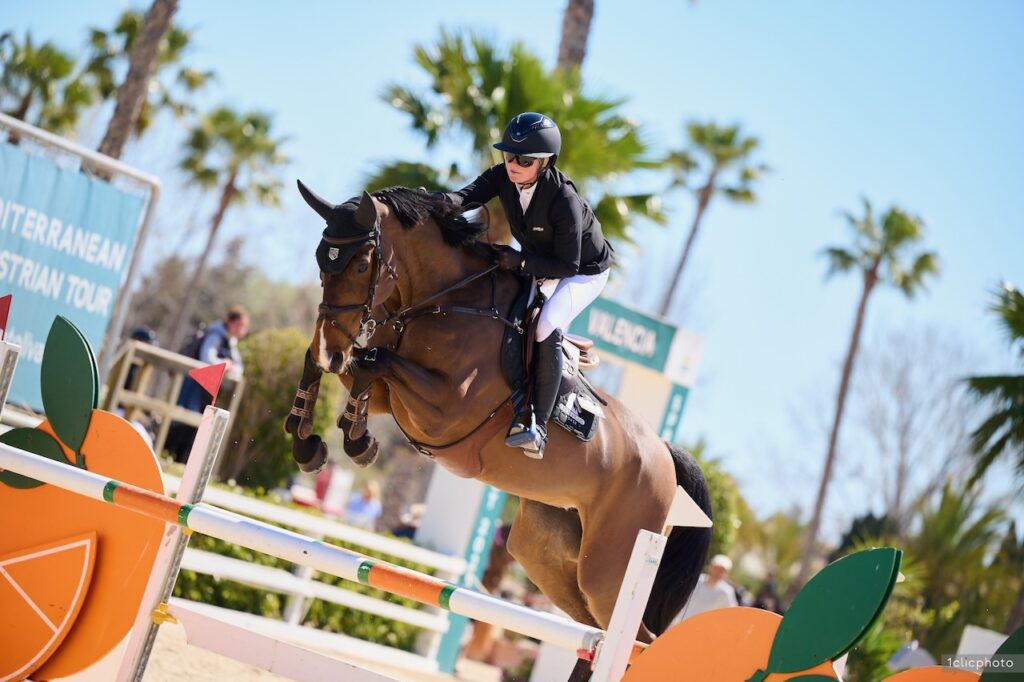 Stephanie Holmén på Casa Blougia i Oliva, Spanien