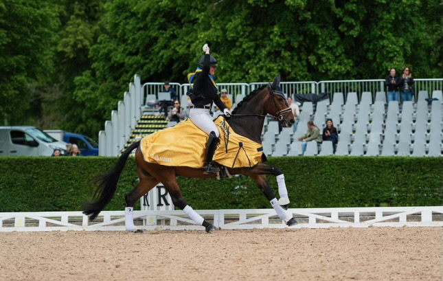Ebba Wallin Ivarsson vinner SM-guld.